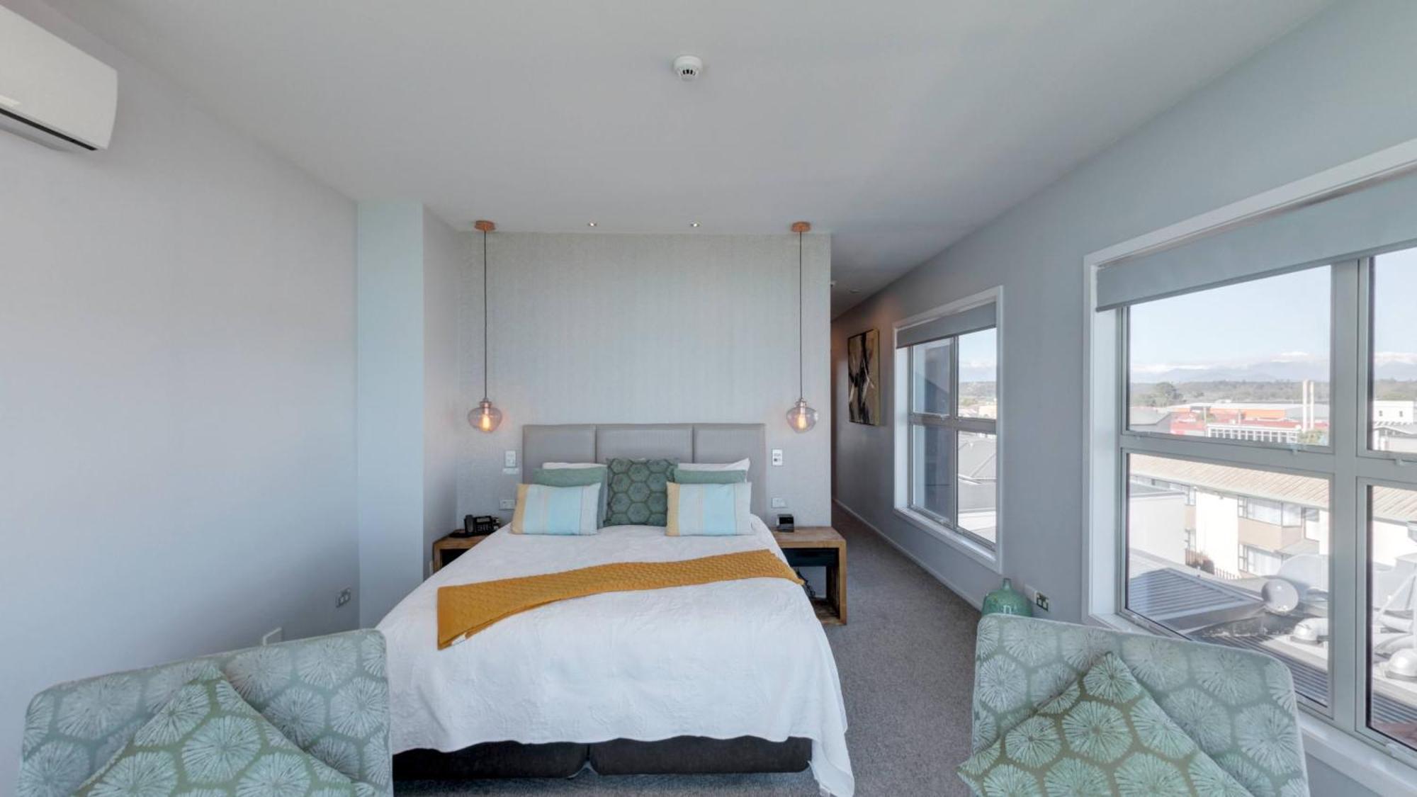 Beachfront Hotel Хокитика Экстерьер фото