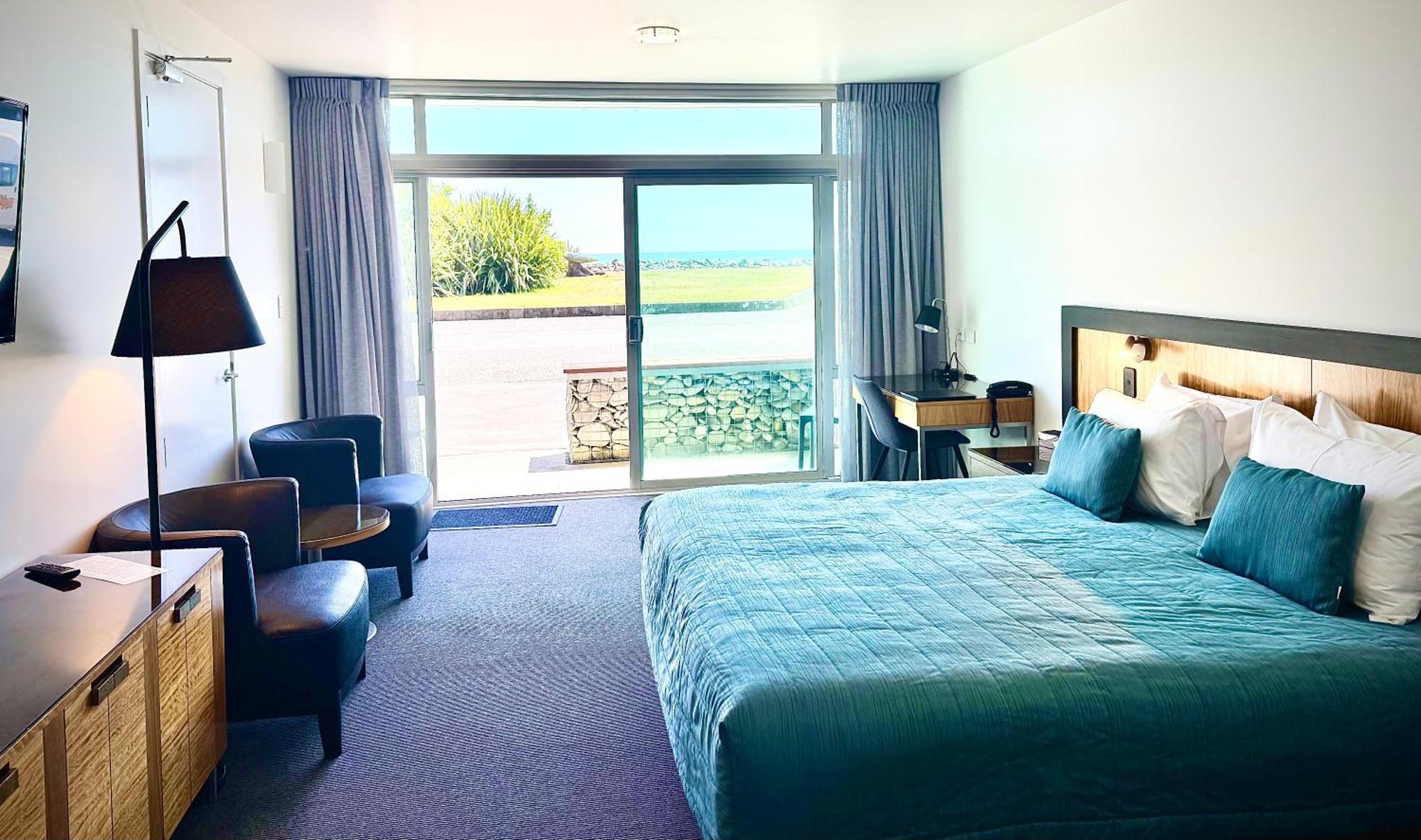 Beachfront Hotel Хокитика Экстерьер фото